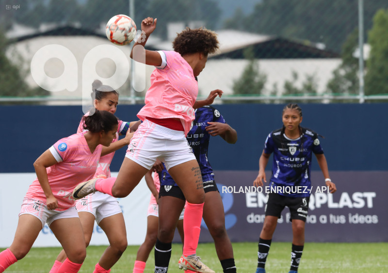 FBL-SUPERLIGA-FEMENINA-DRAGONAS-IDV-NANAS