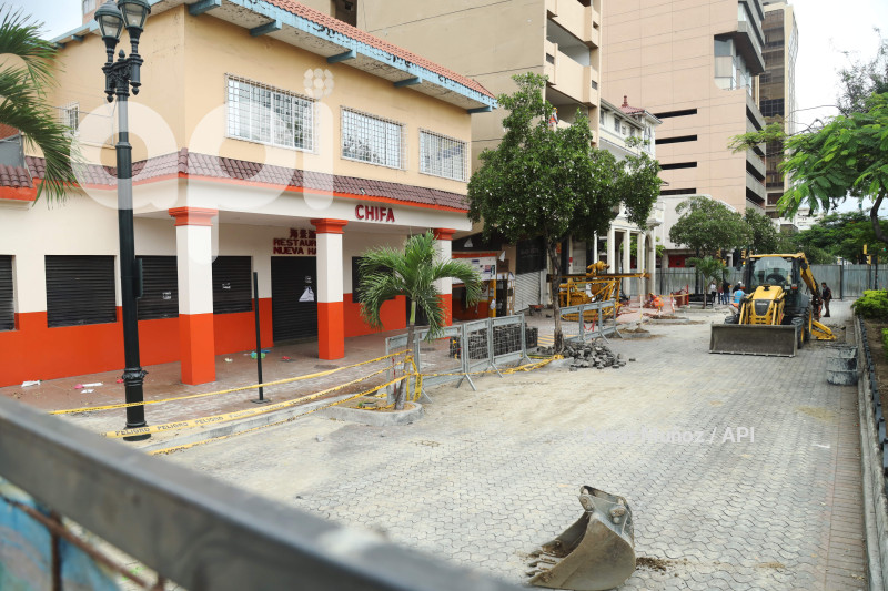 GYE-TRABAJOS EDIFICIO FANTASIA