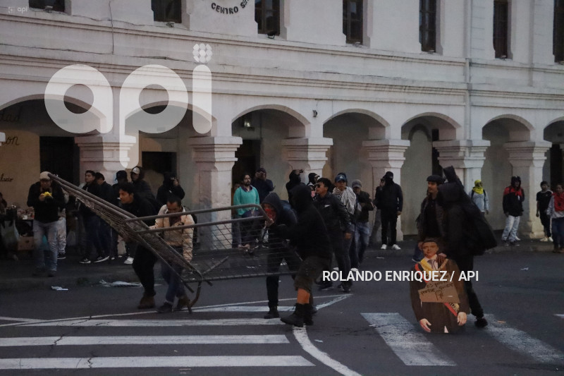 MARCHA-MOVIMIENTOS-SOCIALES