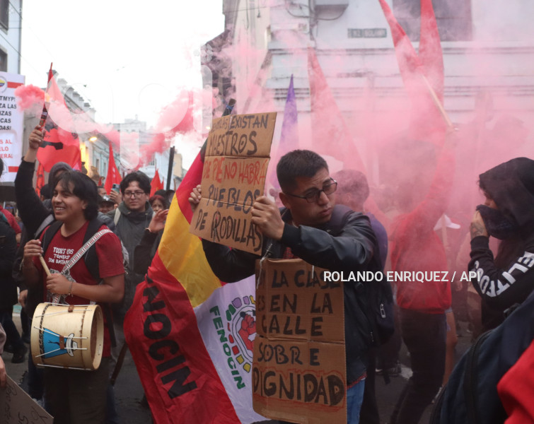MARCHA-MOVIMIENTOS-SOCIALES