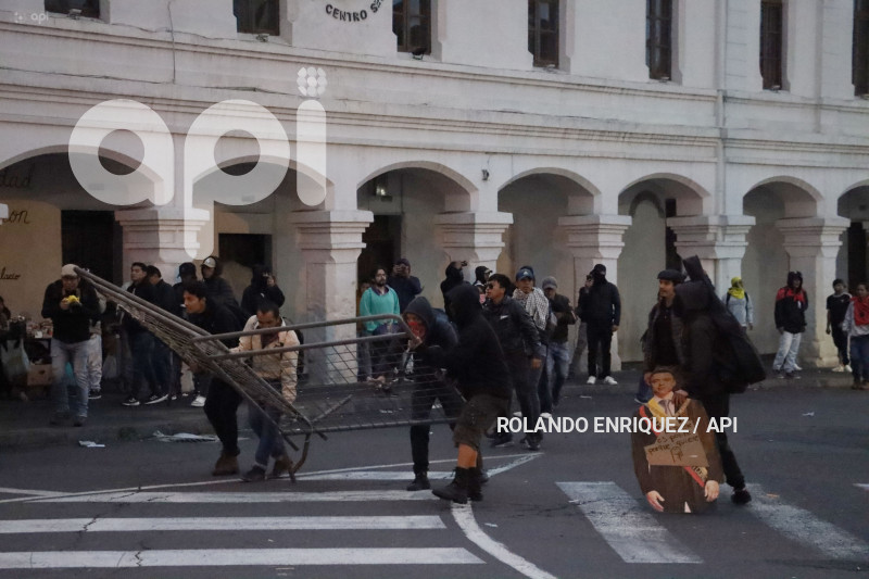 MARCHA-MOVIMIENTOS-SOCIALES