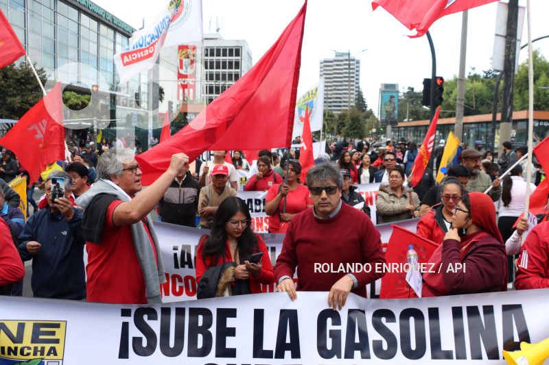 MARCHA-MOVIMIENTOS-SOCIALES