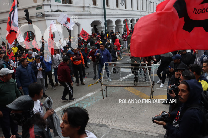 MARCHA-MOVIMIENTOS-SOCIALES