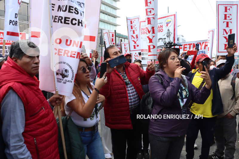 MARCHA-MOVIMIENTOS-SOCIALES