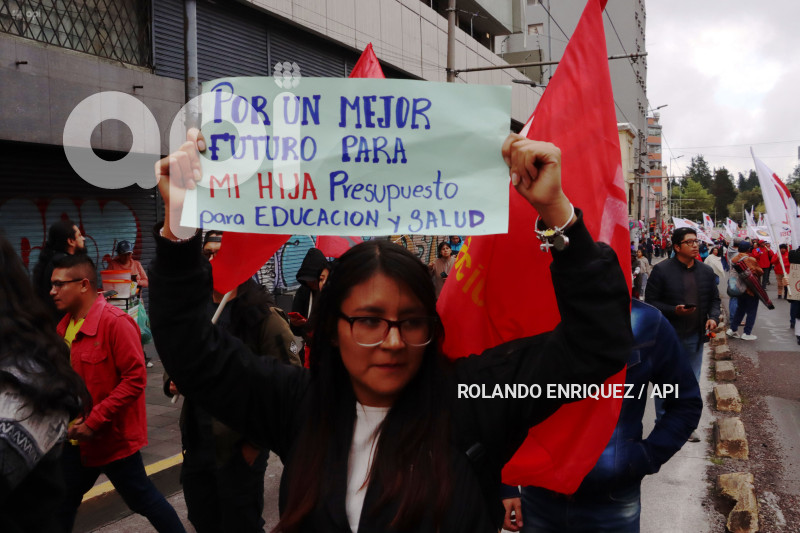 MARCHA-MOVIMIENTOS-SOCIALES