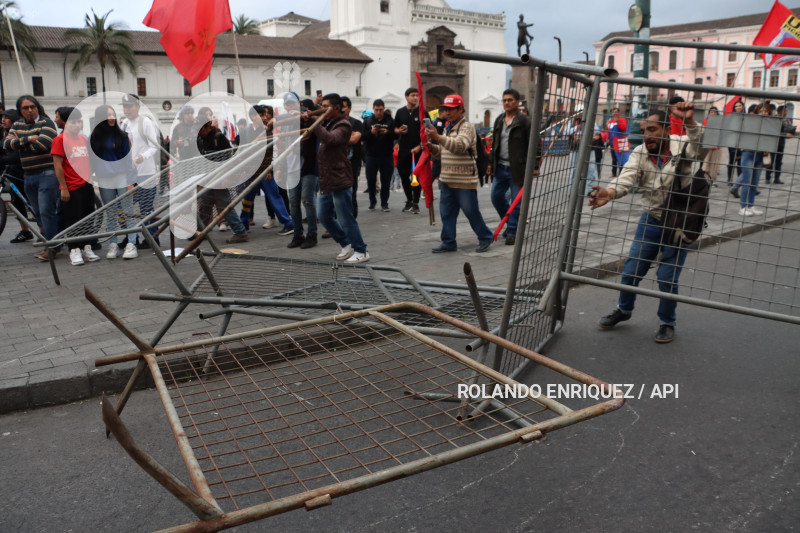 MARCHA-MOVIMIENTOS-SOCIALES