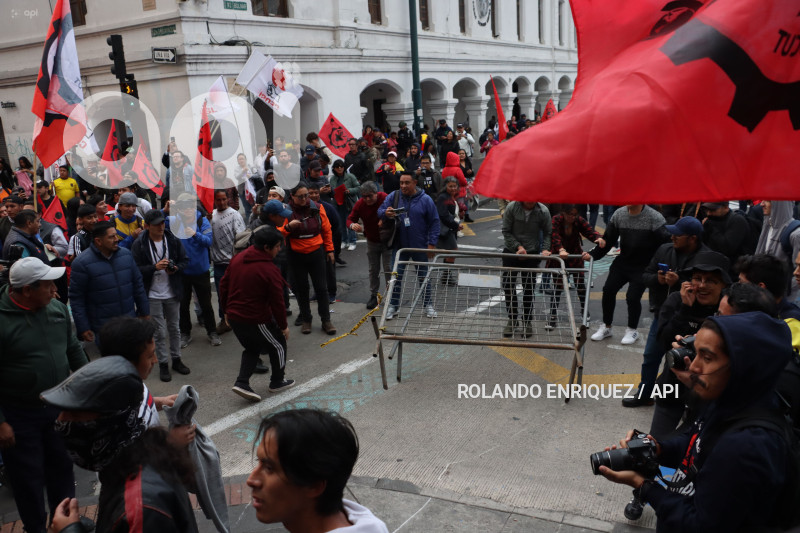 MARCHA-MOVIMIENTOS-SOCIALES