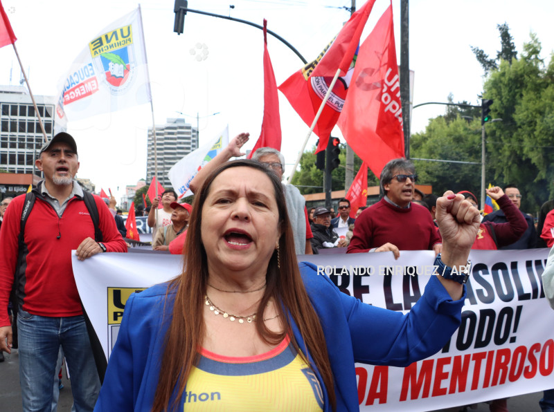 MARCHA-MOVIMIENTOS-SOCIALES
