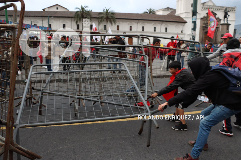 MARCHA-MOVIMIENTOS-SOCIALES