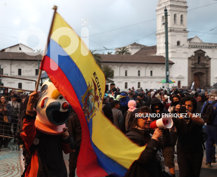 MARCHA-MOVIMIENTOS-SOCIALES