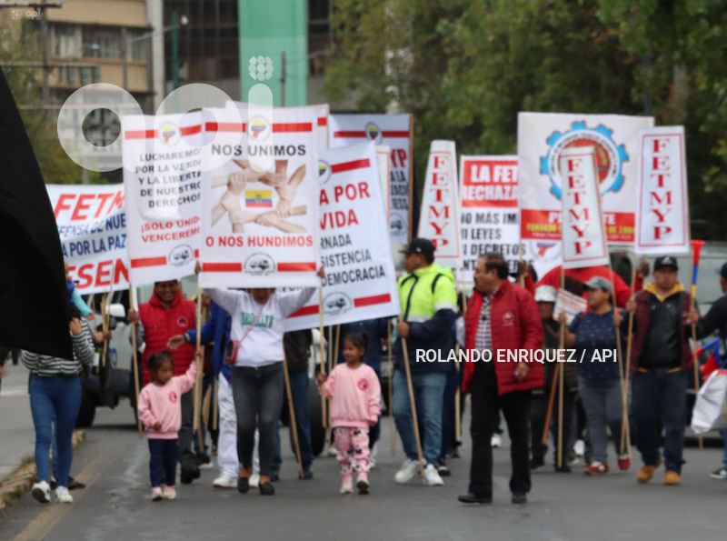 MARCHA-MOVIMIENTOS-SOCIALES