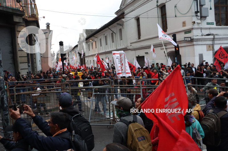 MARCHA-MOVIMIENTOS-SOCIALES