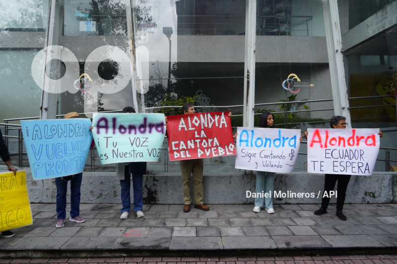 AUDIENCIA ALONDRA SANTIAGO