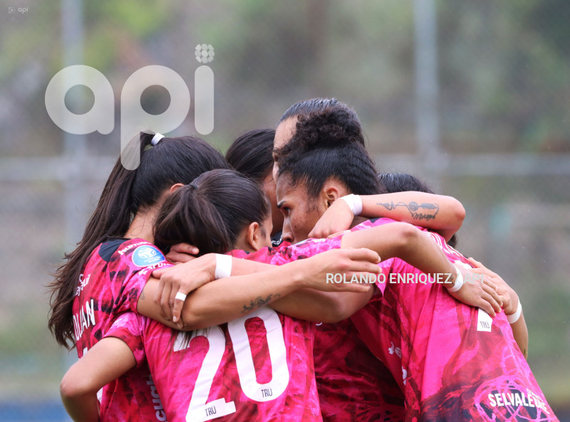 FBL-SUPERLIGA-FEMENINA-CATOLICA-DRAGONAS-IDV