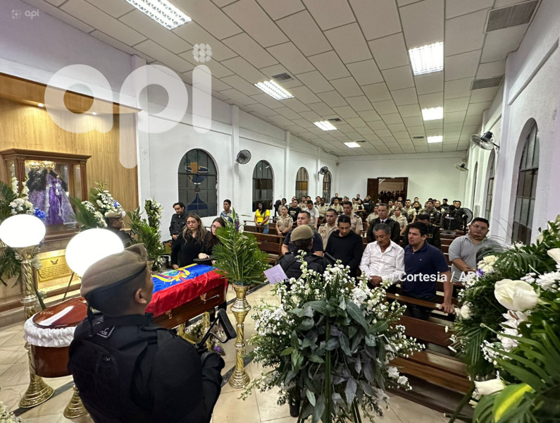 GYE-SEPELIO POLICIA ASESINADO