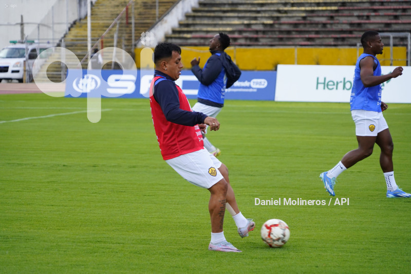 FBL COPA ECUADOR AV25 CHACARITAS