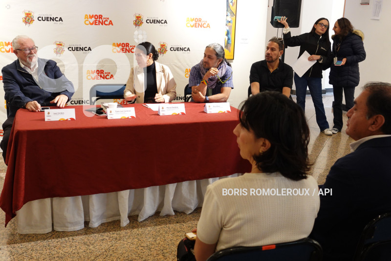 CUENCA-LANZAMIENTO-MARATHON LECTURA-POESIA
