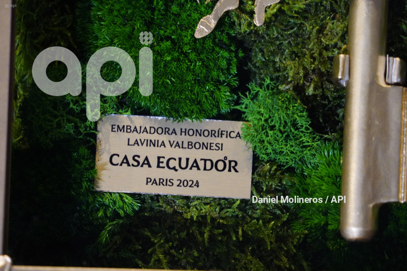 CASA ECUADOR LAVINIA VALBONESI