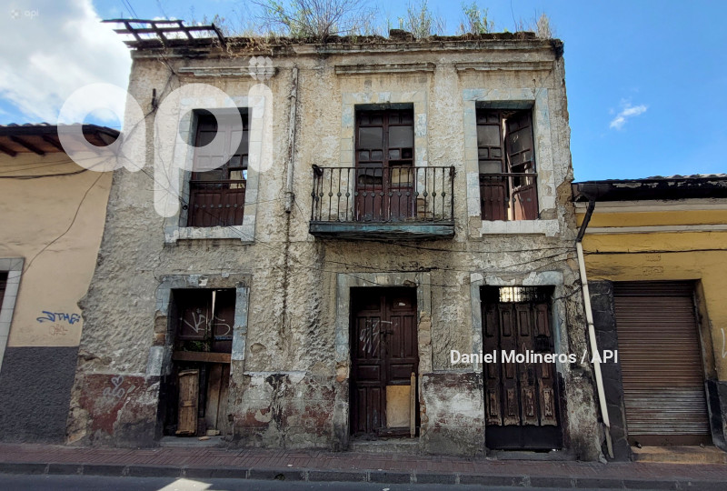 CENTRO HISTORICO CASAS MAL ESTADO