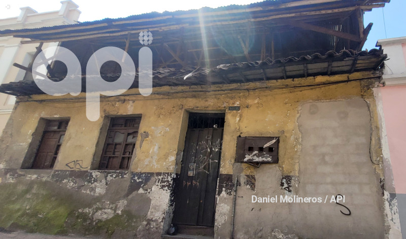 CENTRO HISTORICO CASAS MAL ESTADO