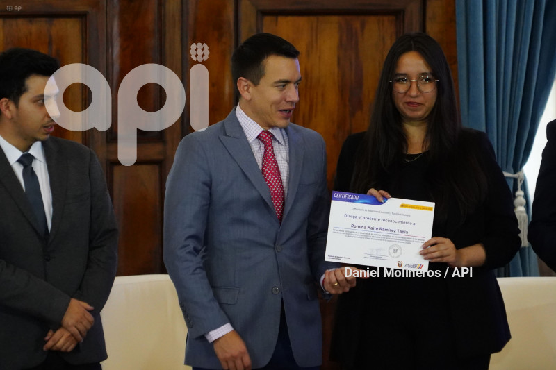 NOBOA PRESENTACION SERVICIOS CONSULARES DIGITALES