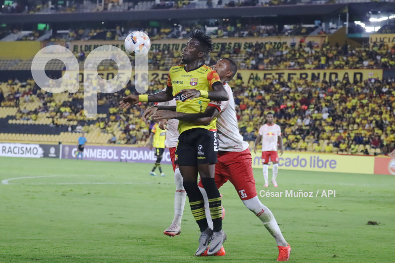 FBL-LIBERTADORES-BARCELONA-BRAGANTINO