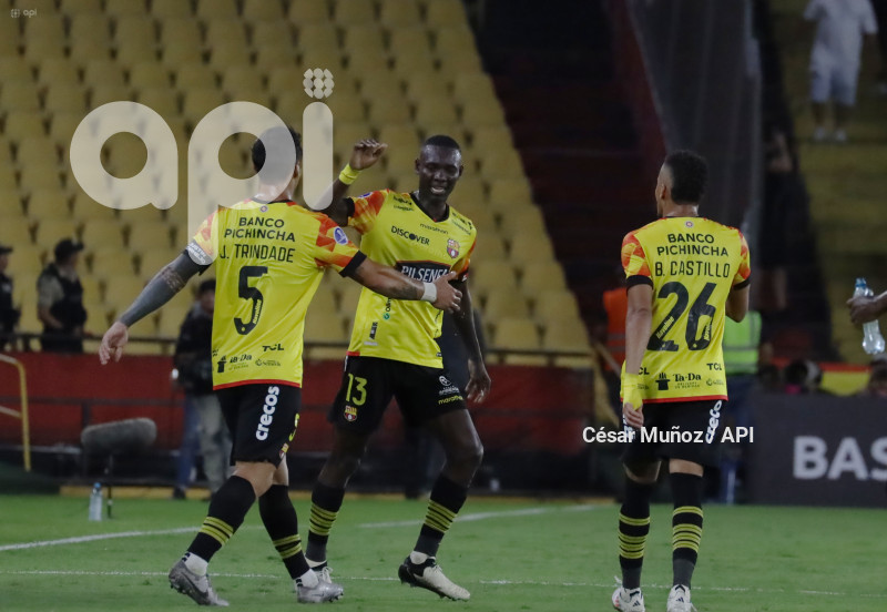 FBL-LIBERTADORES-BARCELONA-BRAGANTINO