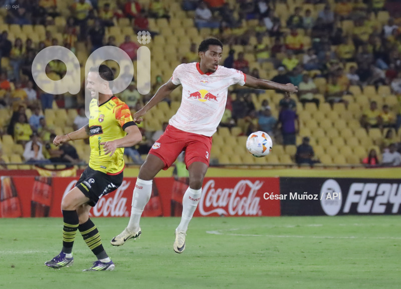 FBL-LIBERTADORES-BARCELONA-BRAGANTINO