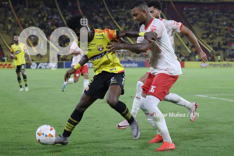 FBL-LIBERTADORES-BARCELONA-BRAGANTINO