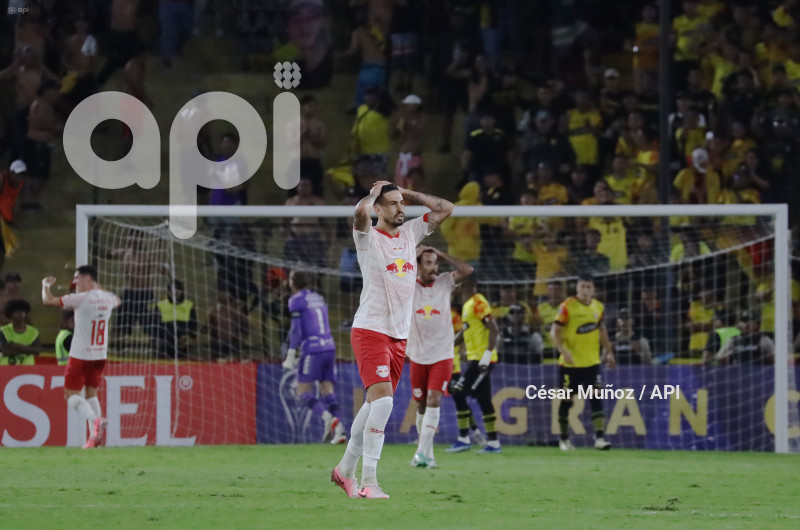 FBL-LIBERTADORES-BARCELONA-BRAGANTINO
