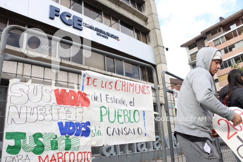 PLANTON-APOYO-VICTIMAS-LEVANTAMIENTO-INDIGENA