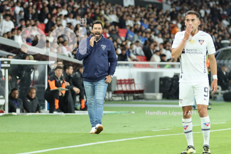 FBL-SUDAMERICANA-LDU-ALWAYS-READY