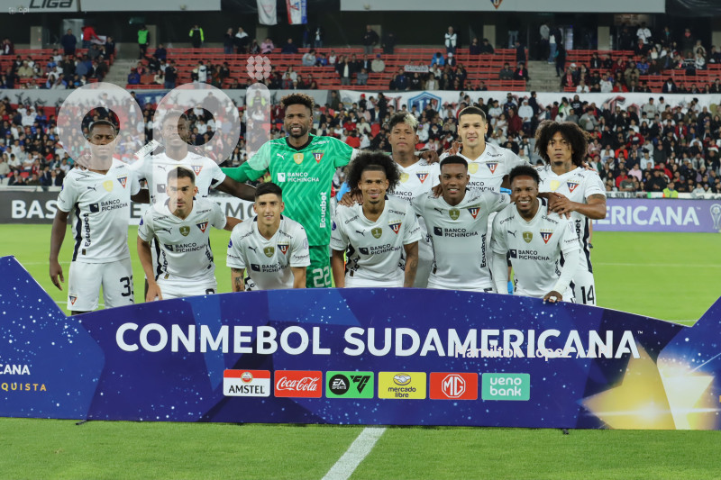 FBL-SUDAMERICANA-LDU-ALWAYS-READY