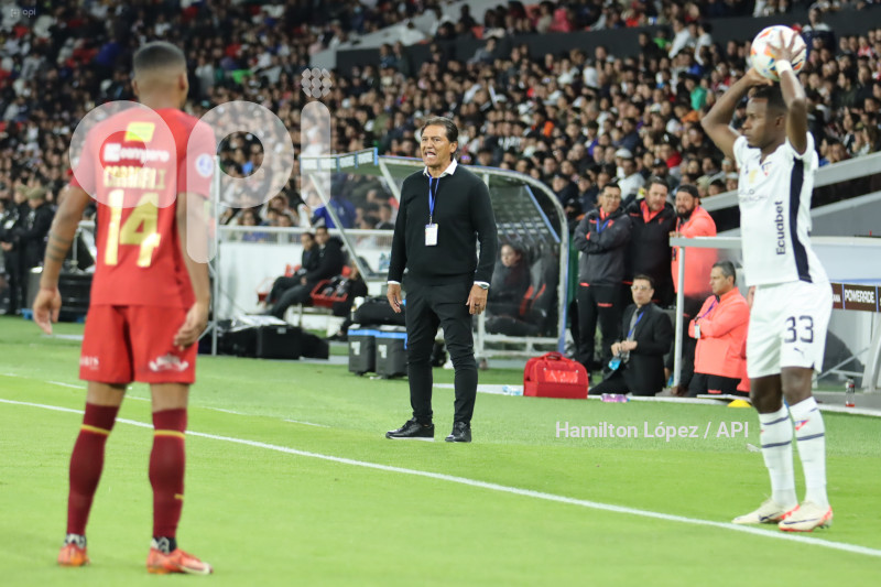 FBL-SUDAMERICANA-LDU-ALWAYS-READY