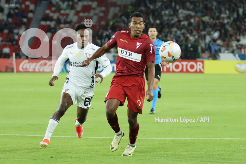 FBL-SUDAMERICANA-LDU-ALWAYS-READY