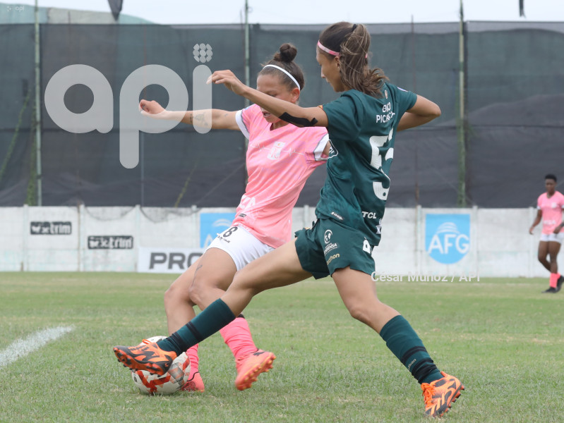 FBL-SUPERLIGA-TOREROS-NANAS