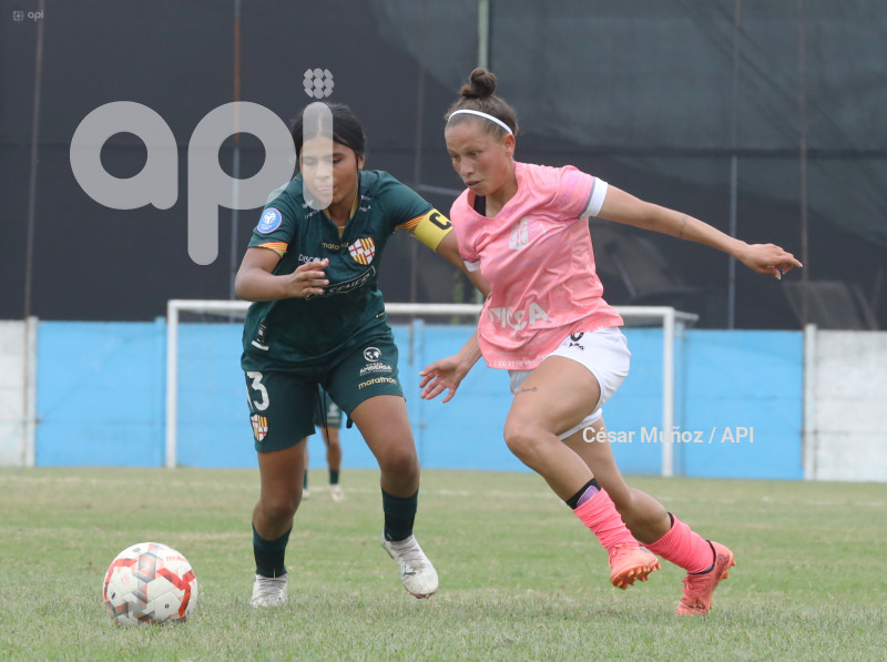 FBL-SUPERLIGA-TOREROS-NANAS
