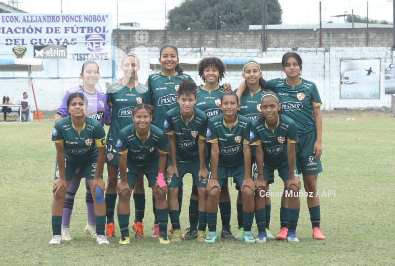 FBL-SUPERLIGA-TOREROS-NANAS