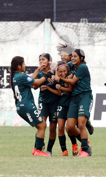 FBL-SUPERLIGA-TOREROS-NANAS