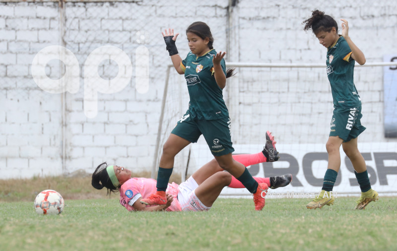 FBL-SUPERLIGA-TOREROS-NANAS