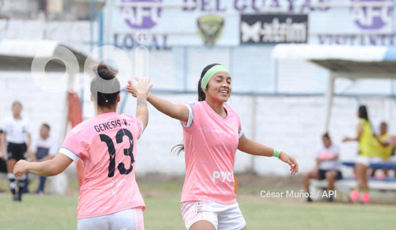 FBL-SUPERLIGA-TOREROS-NANAS