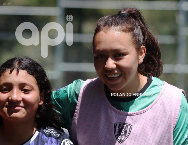 FBL-SUPERLIGA-FEMENINA-DRAGONAS-IDV-ESPUCE