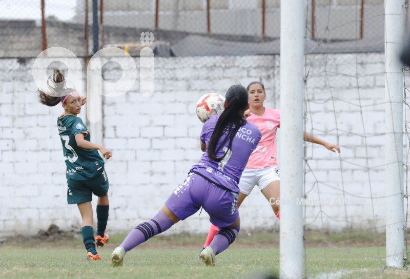FBL-SUPERLIGA-TOREROS-NANAS
