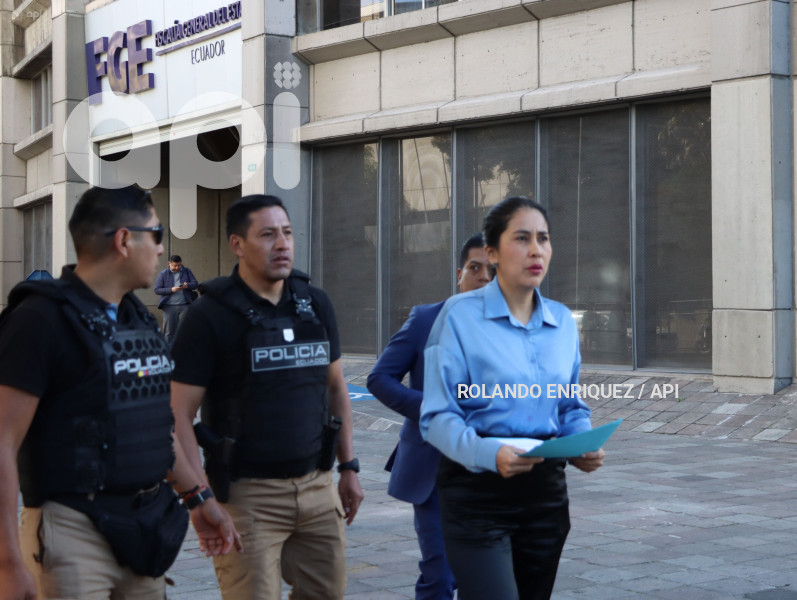 GISELLA-MOLINA-DENUNCIA-TRAFICO-INFLUENCIAS