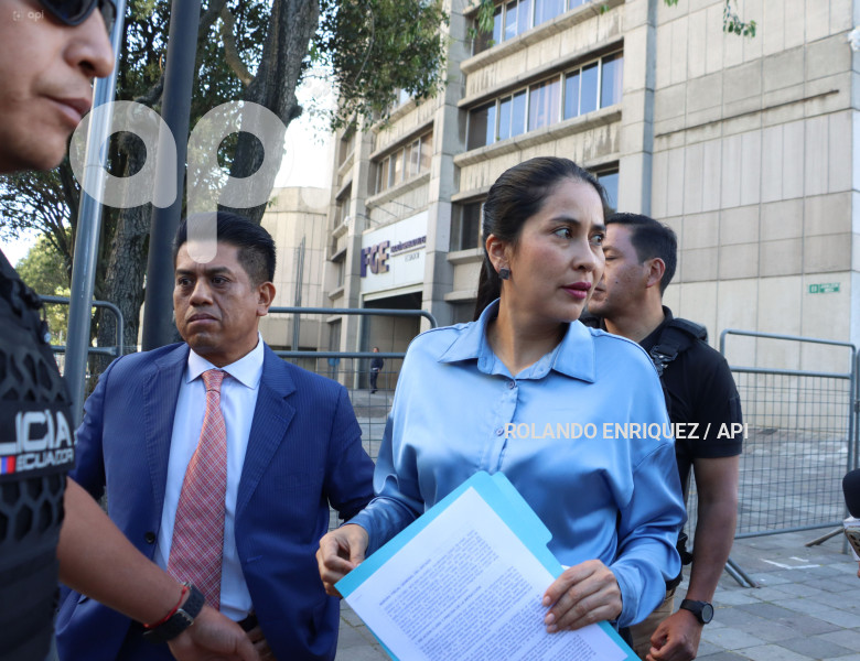 GISELLA-MOLINA-DENUNCIA-TRAFICO-INFLUENCIAS