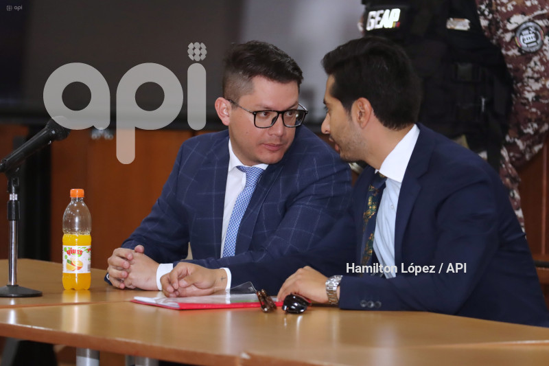 UIO-ÁLEX-PALACIOS-CASO-METÁSTASIS