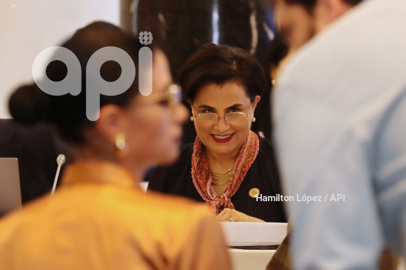 UIO-GABRIELA-SOMMERFELD-JUICIO-POLÍTICO