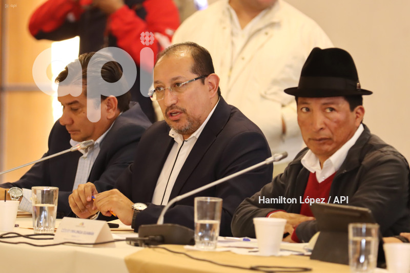 UIO-GABRIELA-SOMMERFELD-JUICIO-POLÍTICO