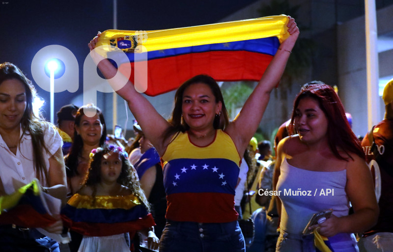 GYE-CONCENTRACION VENEZOLANOS