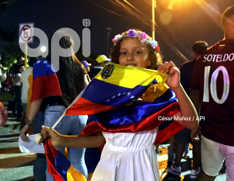 GYE-CONCENTRACION VENEZOLANOS